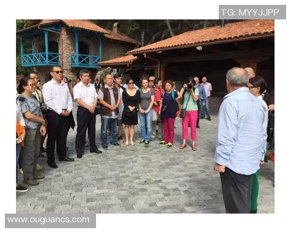 西安篮球队重塑辉煌之路的反击与创新策略探讨